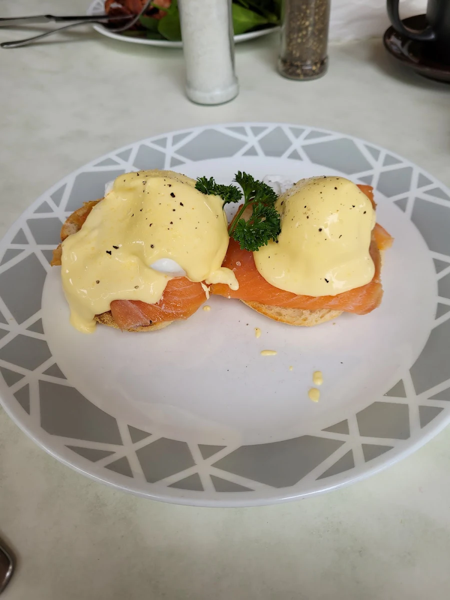 Eggs Benedict with Salmon, Vespas on Oak