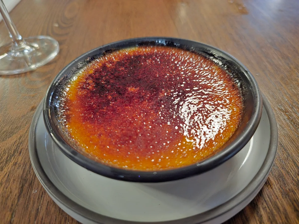 Creme Brulee, Pearl Diver