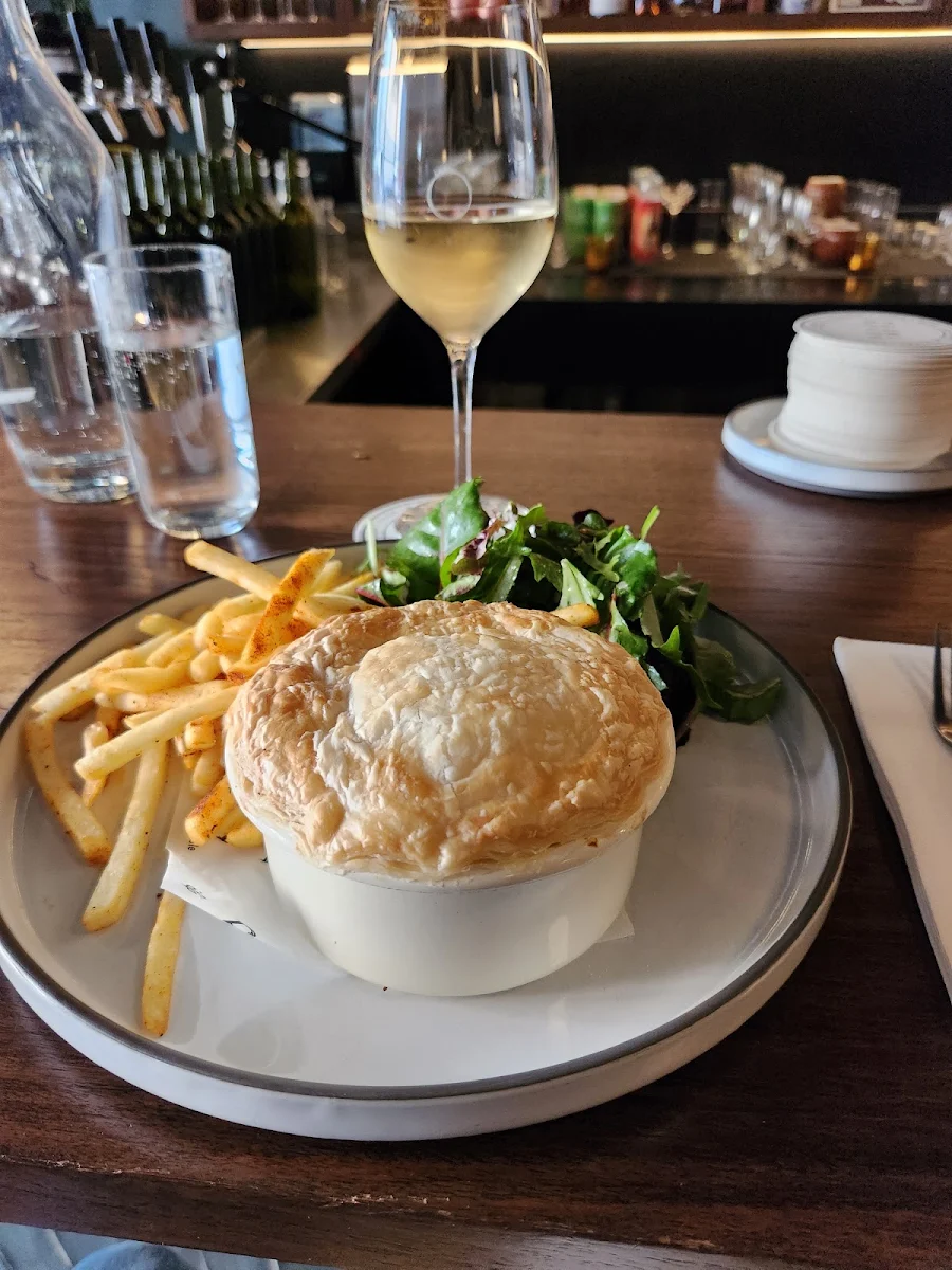 Fish Pie, Pearl Diver