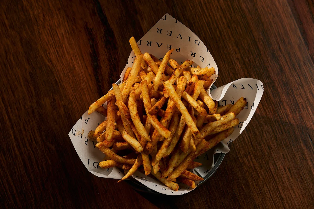 Fries, Pearl Diver