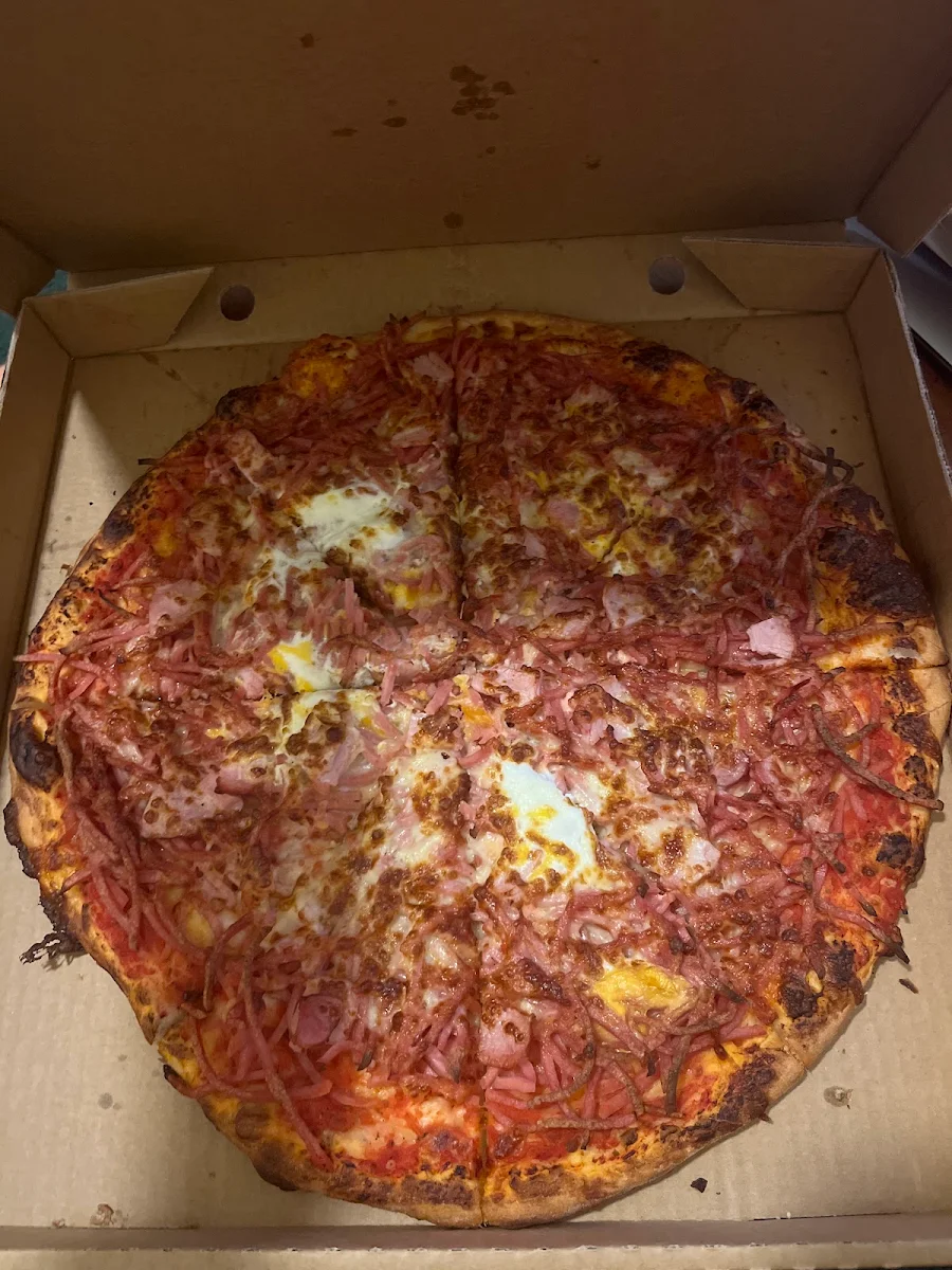 Highlights, Pizza on Bell