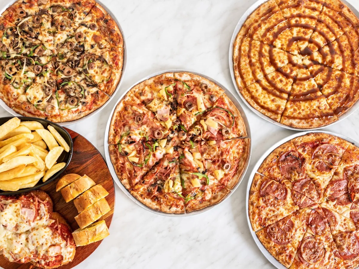 Highlights, Pizza on Bell