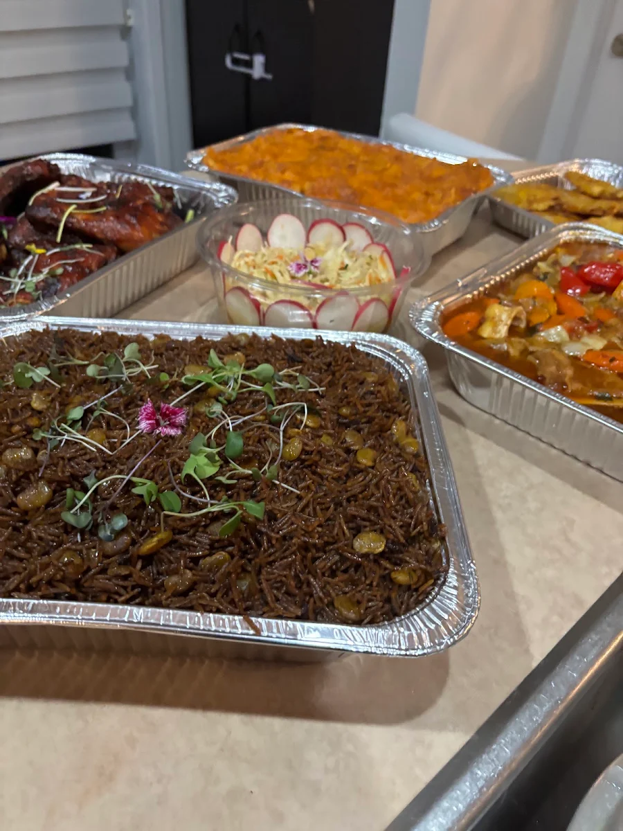 Highlights, Dounie Cuisine
