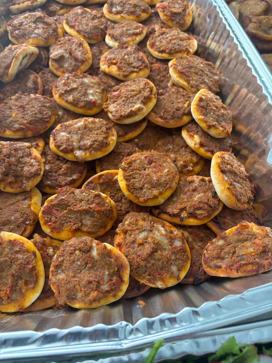 Highlights, Dounie Cuisine