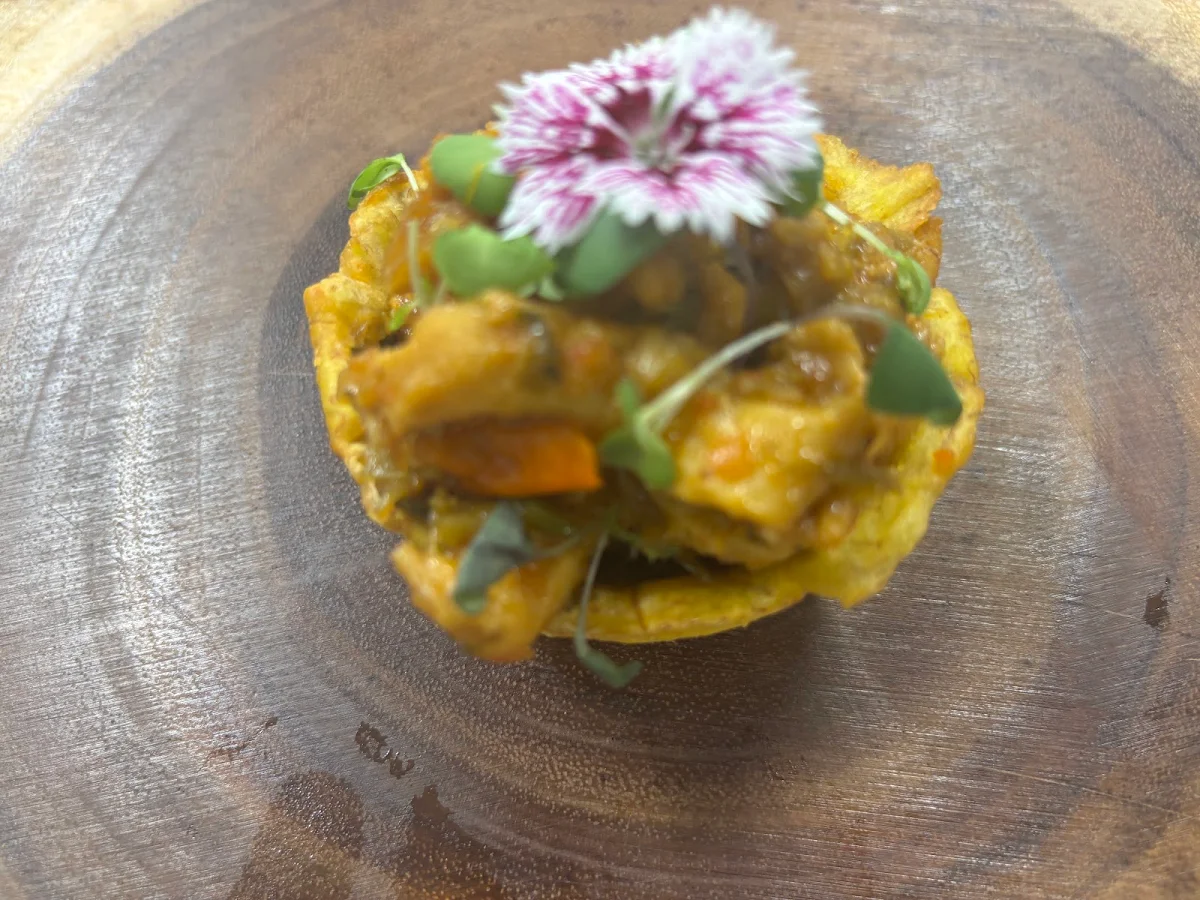 Highlights, Dounie Cuisine