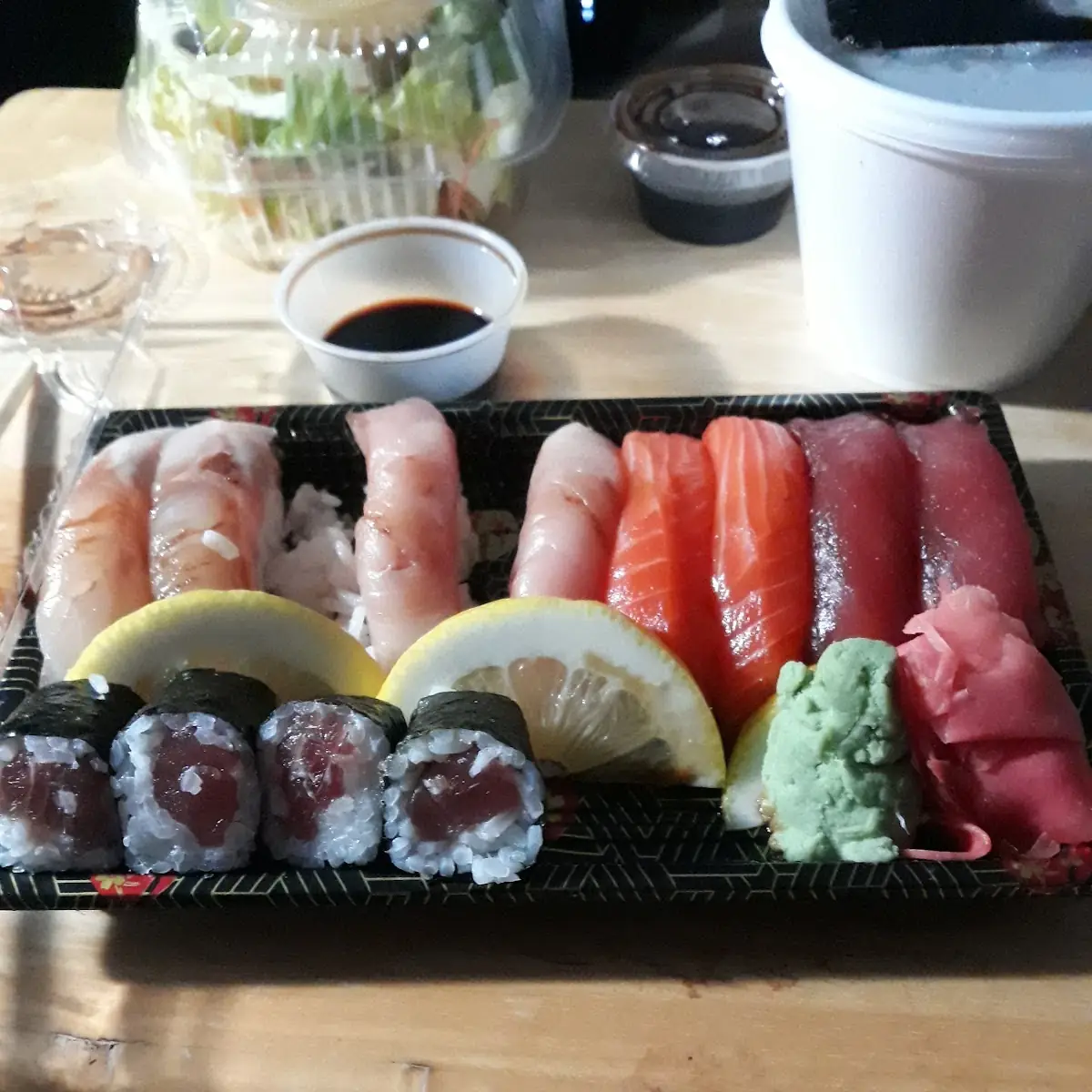 Sushi Deluxe