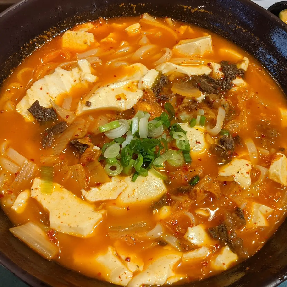 soft tofu noodle soup 순두부 칼국수