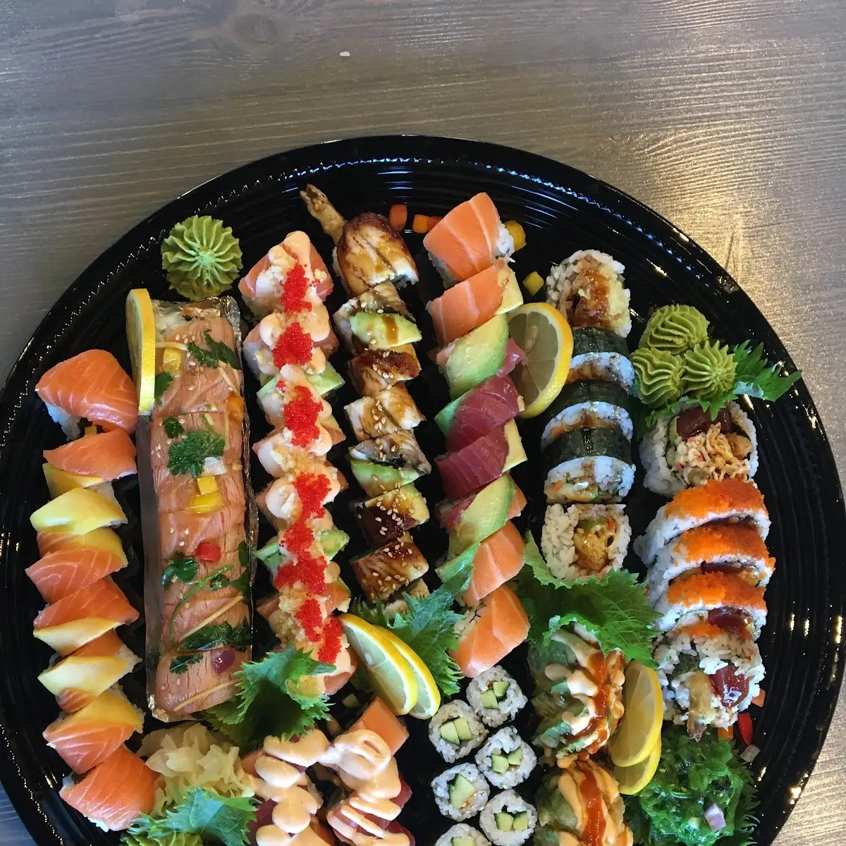 Sashimi Combo - D