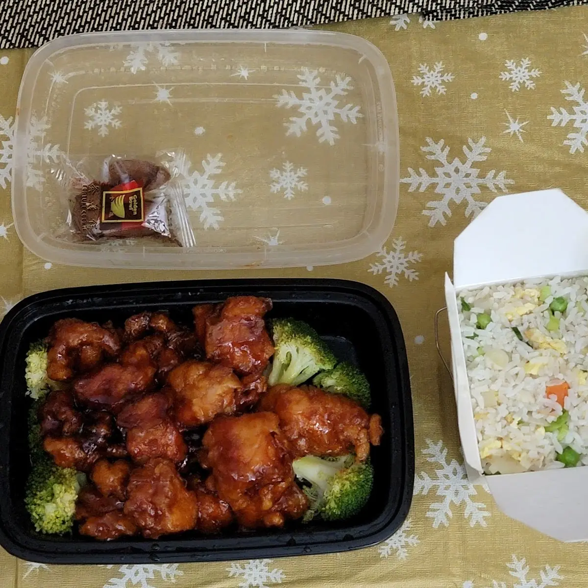 Vegeta White Rice with General TSO's Chicken