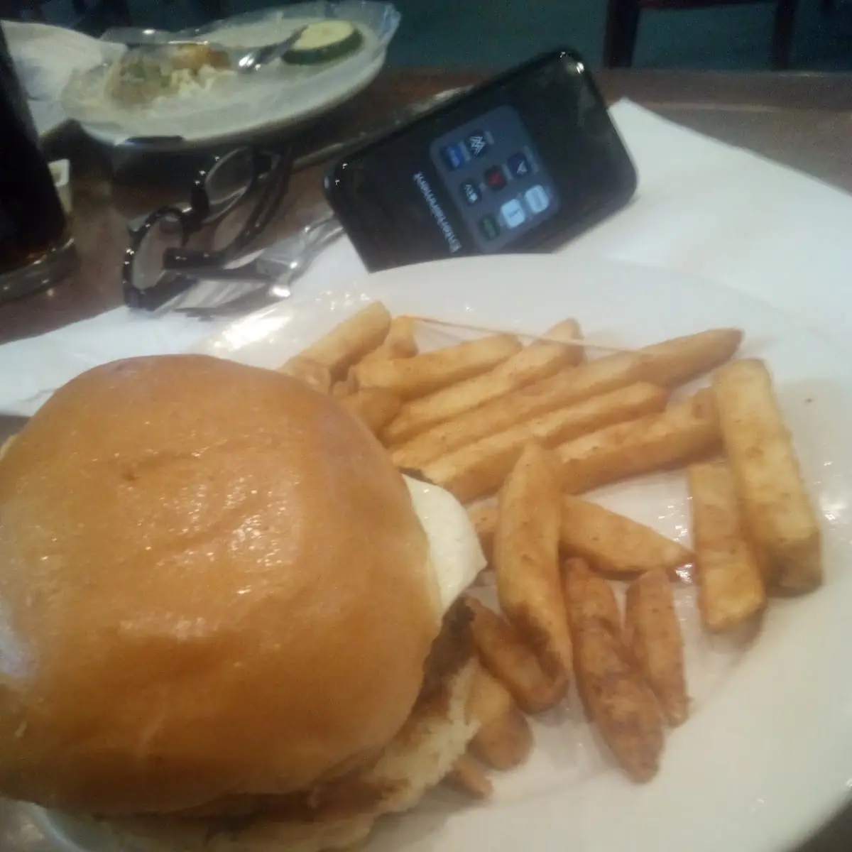 Cheese Burger with FF