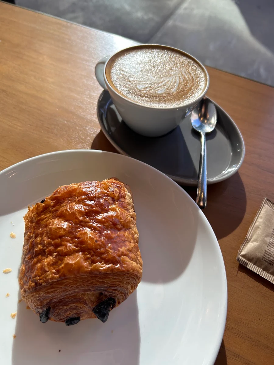 Flat White, Artisans