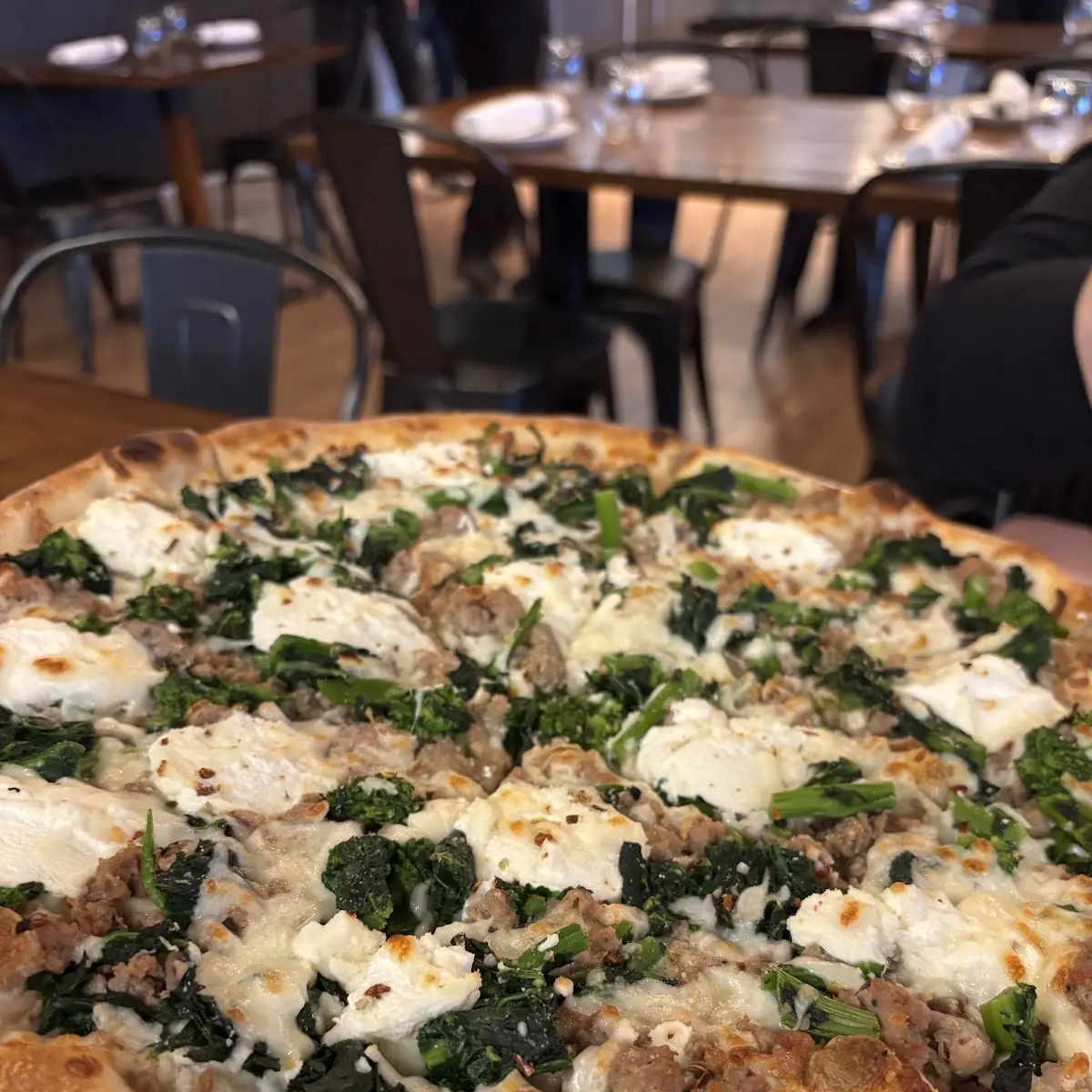 Bianco Verde Pizza