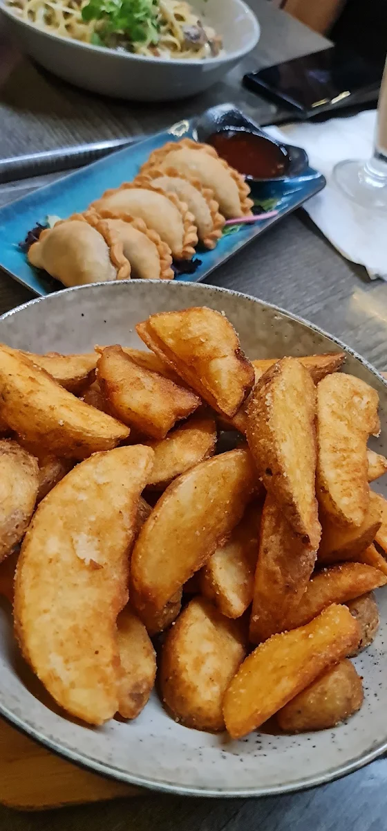 Potato Wedges, Brimo's Cafe & Restaurant & Merrylands Charcoal Chicken