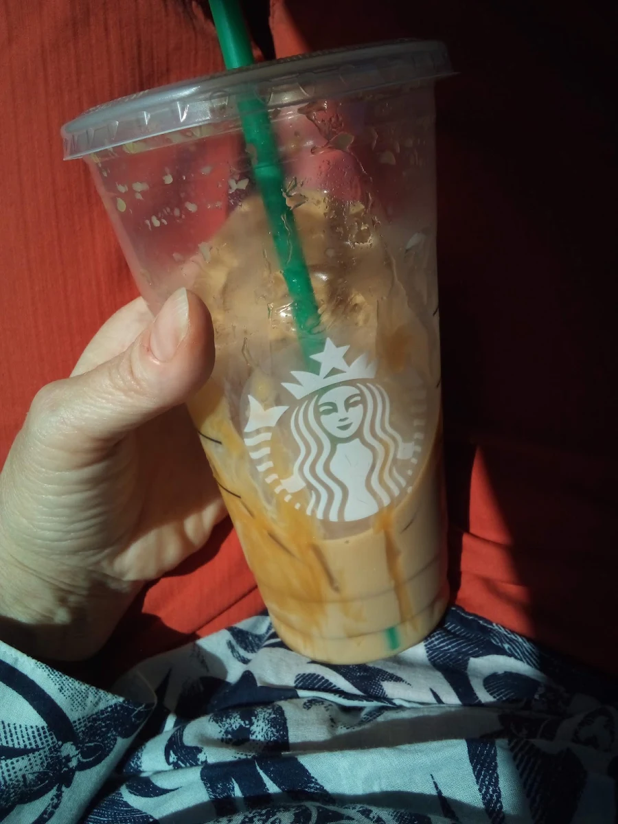 Iced Caramel Macchiato