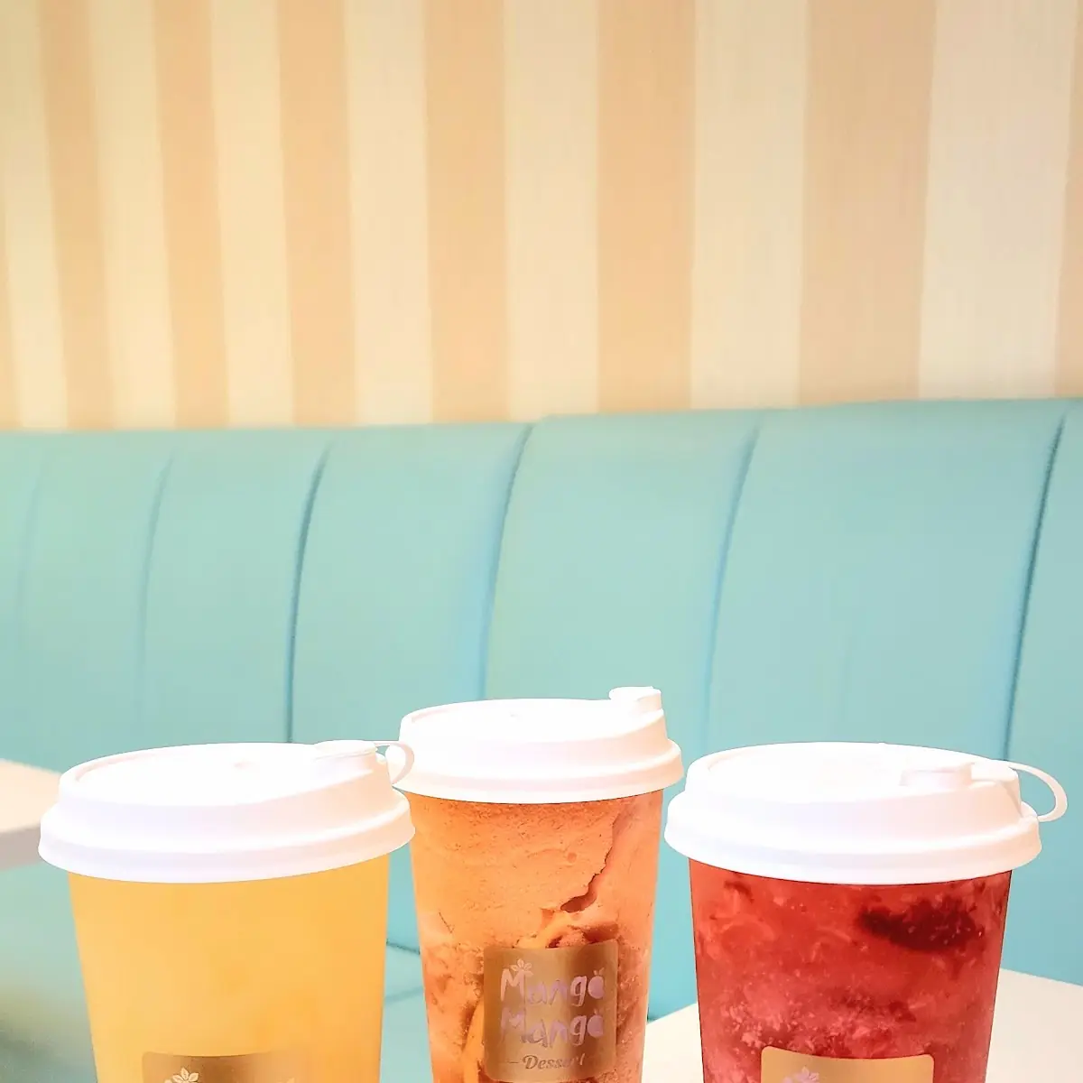 Lychee Jasmine Grapefruit Sliced Tea Strawberry Slush
