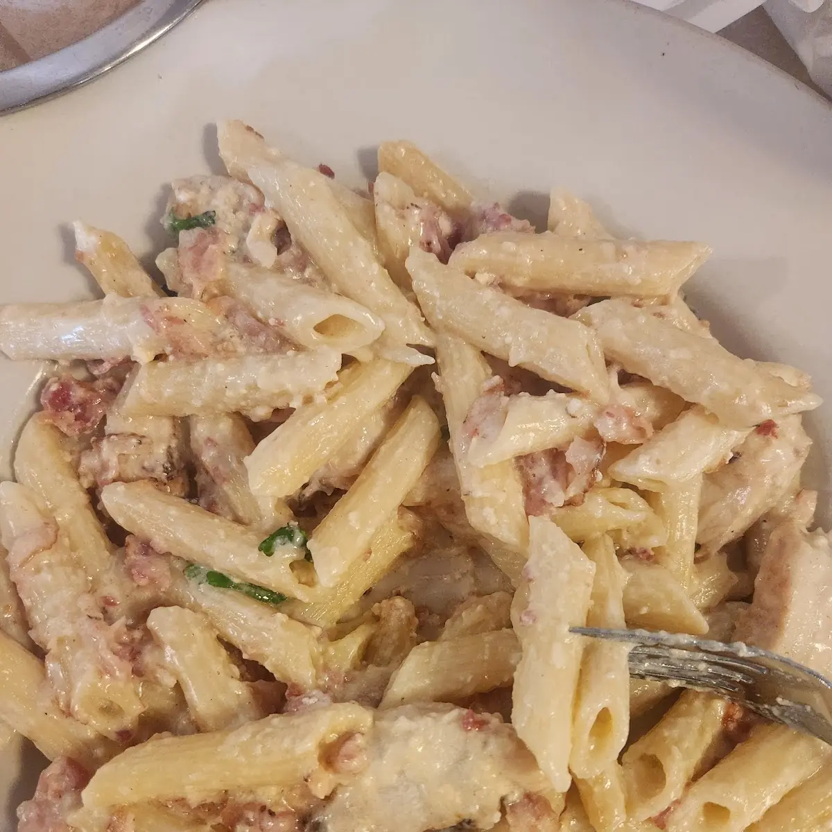 Pasta Penne En Salsa Alfredo