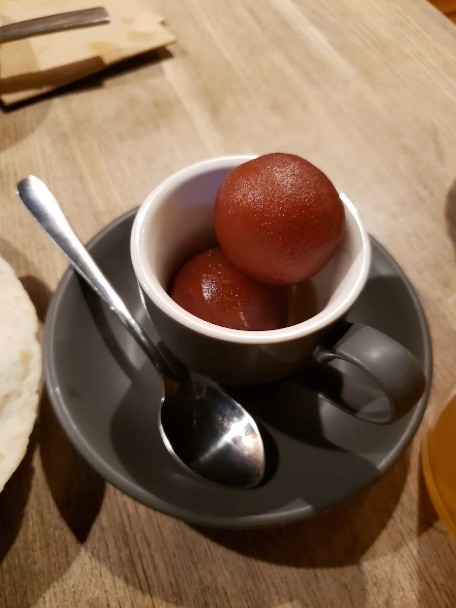 Mini Gulab Jamun Sando