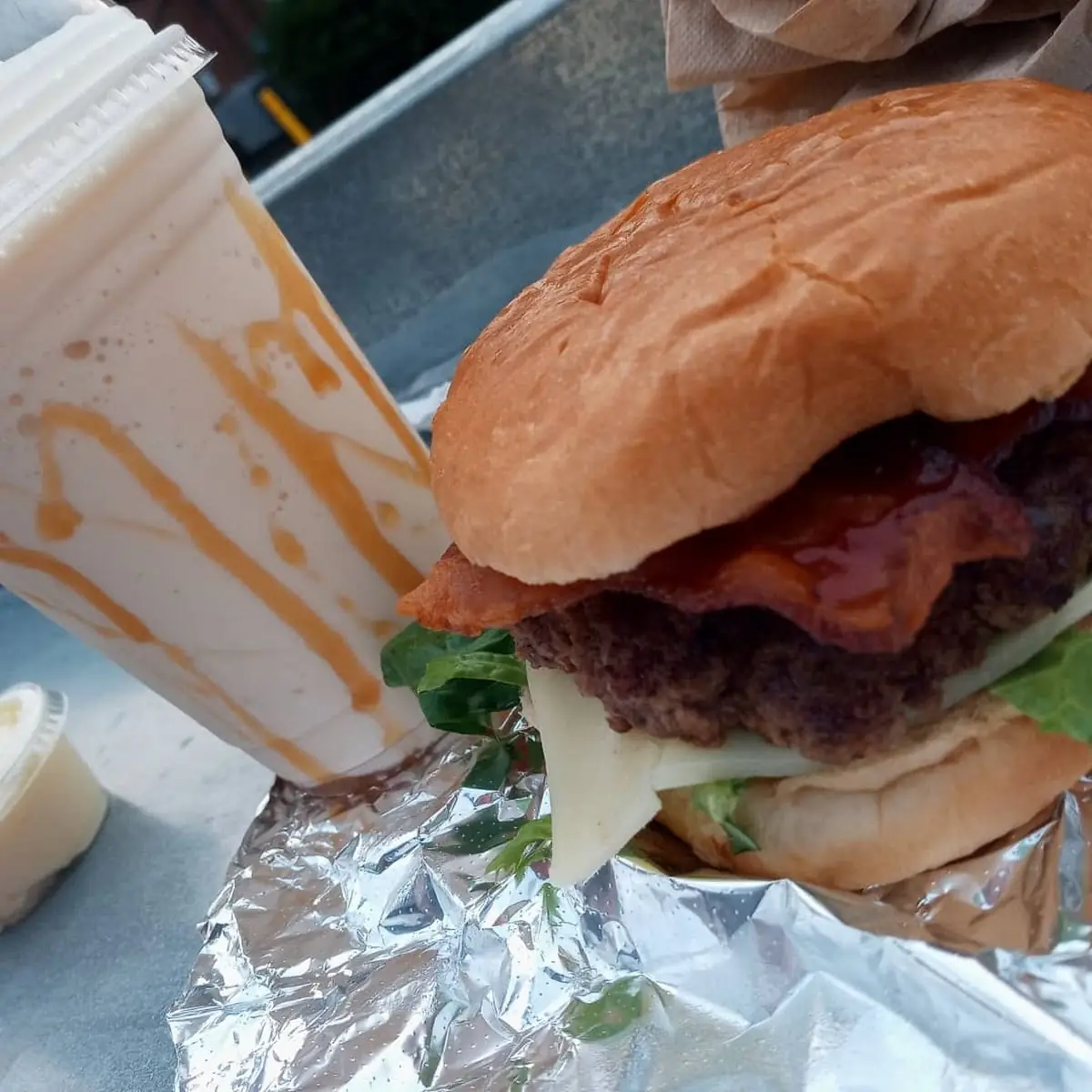 Caramel Milkshake