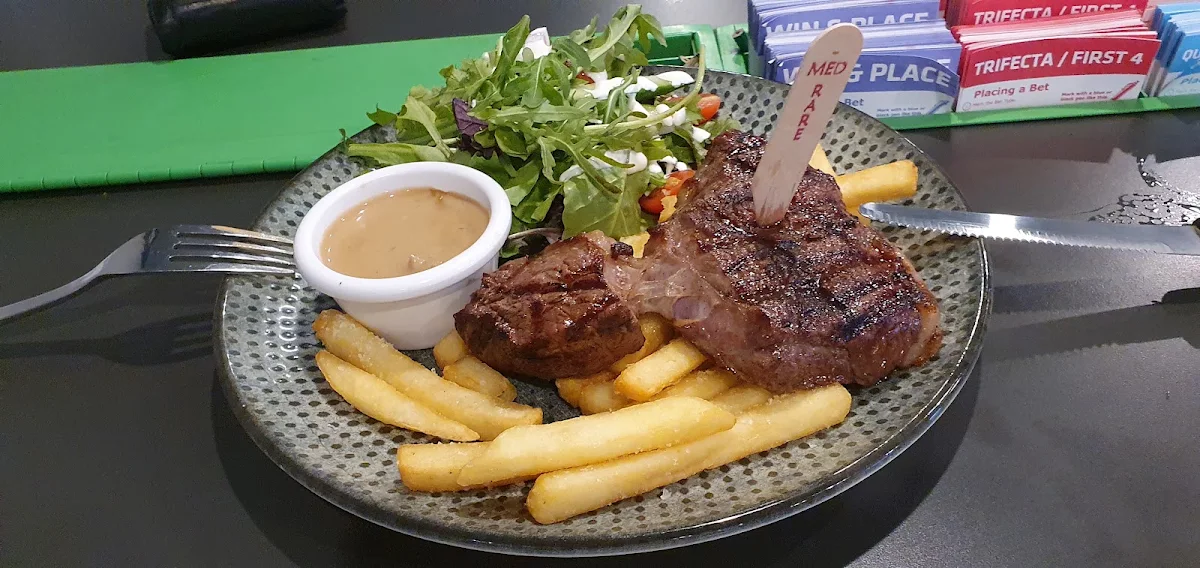 Steak Special, Rocklea Hotel