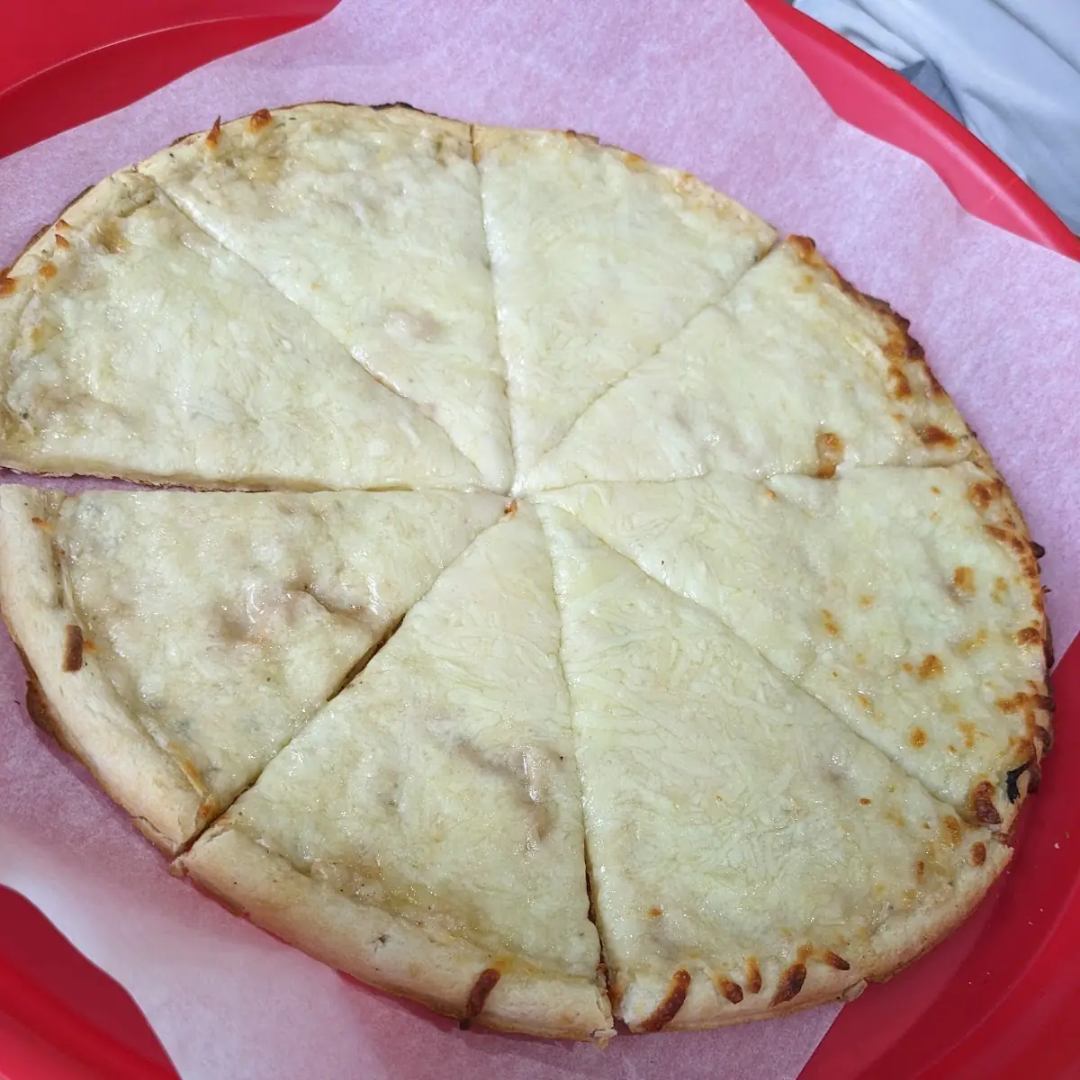 Alfredo Sauce Cheese Pizza