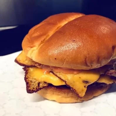 Double Smashed Burger, Blend Bistro