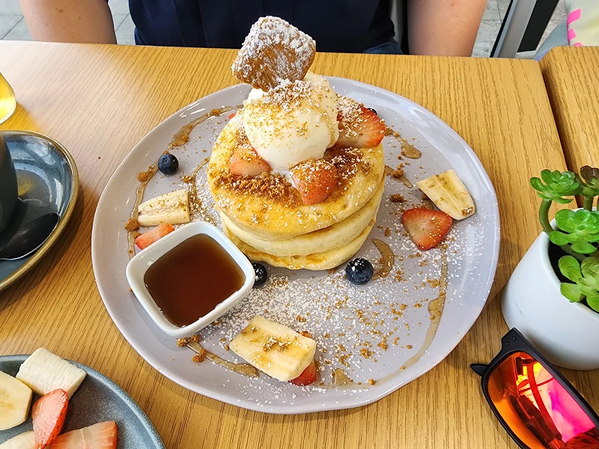Highlights, 10/10 cafe
