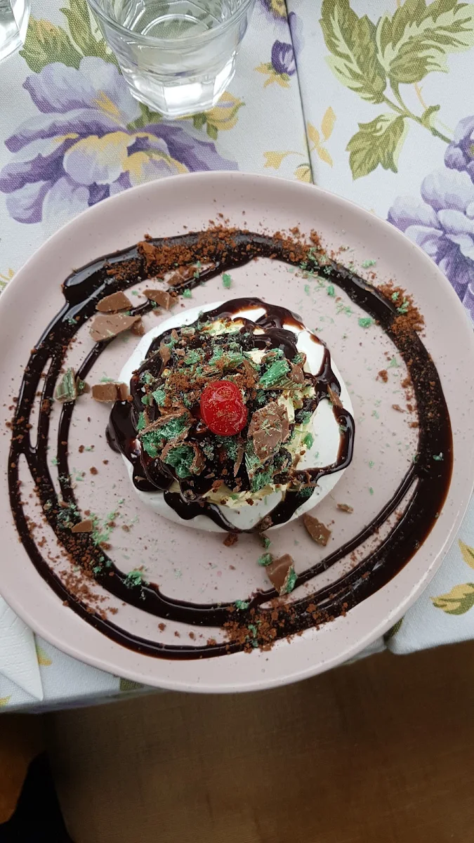 Choc Mint Pav, Lady Lavender's Tea Room