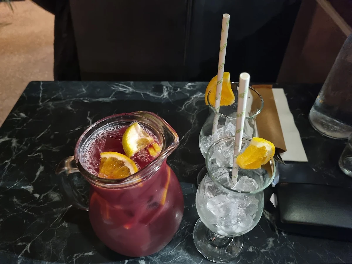 Sangria in Jug, Java Spice