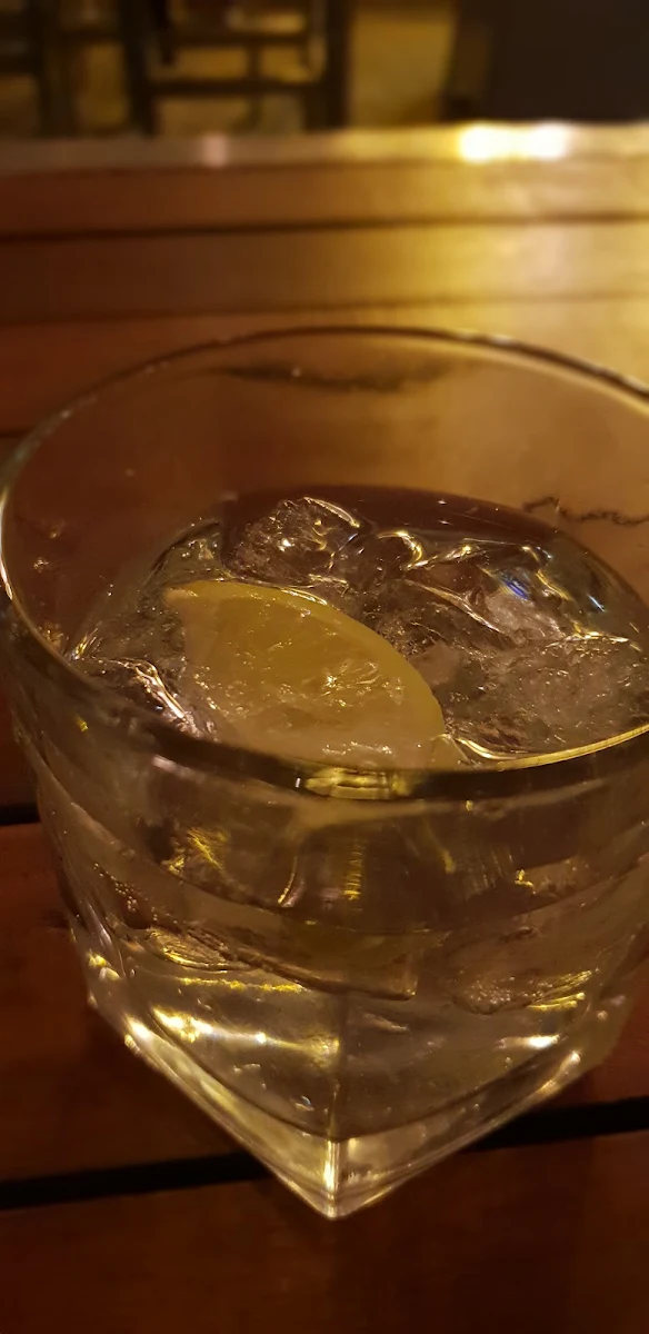 Gin and Tonic, Cargo Bar Pizza Lounge