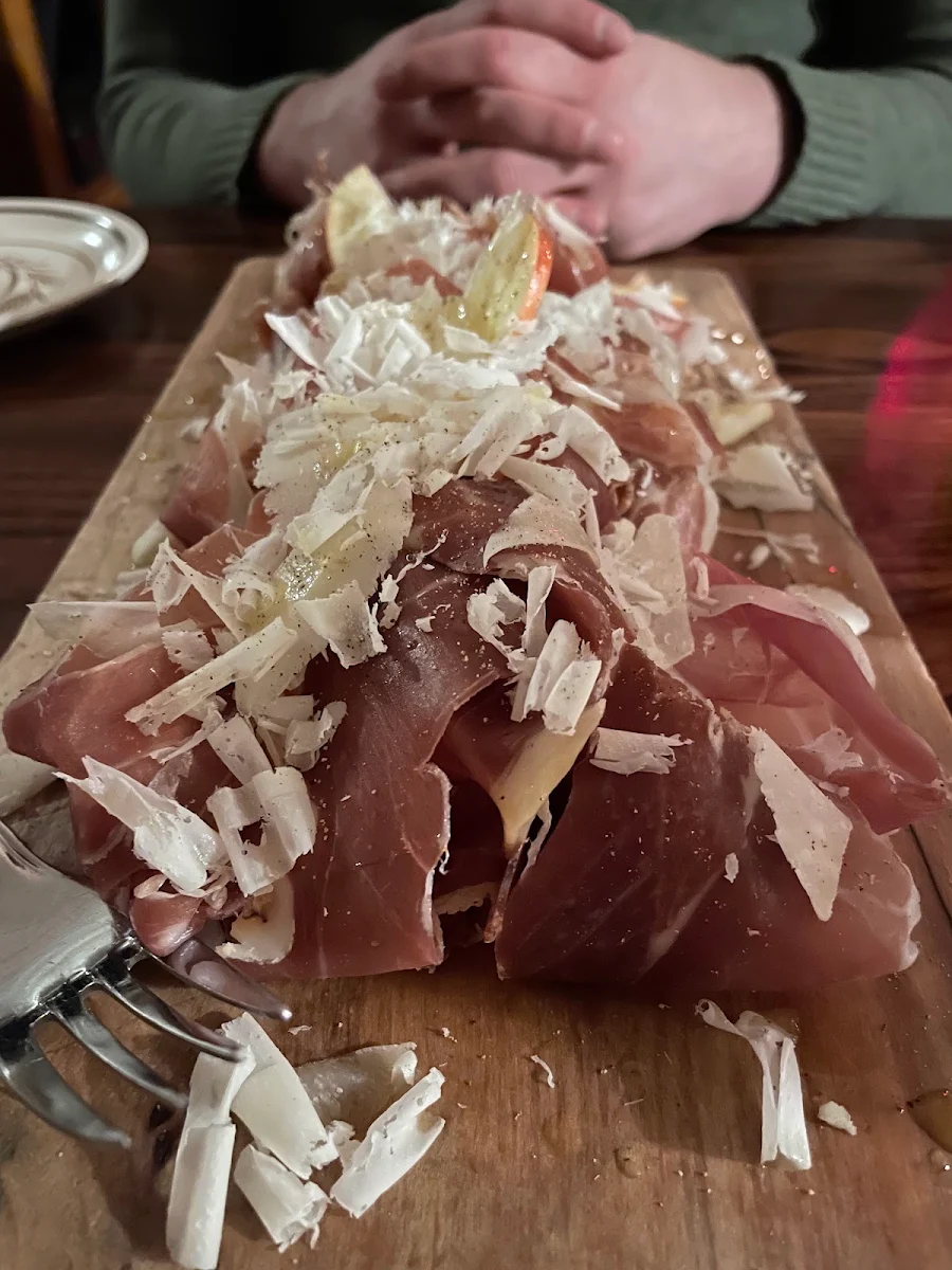Prosciutto Parmesan and Apples, Primal