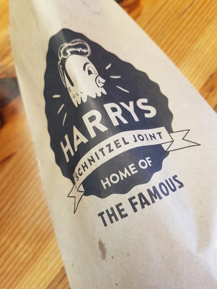 Famous Wrap, Harrys Schnitzel Joint Marketown
