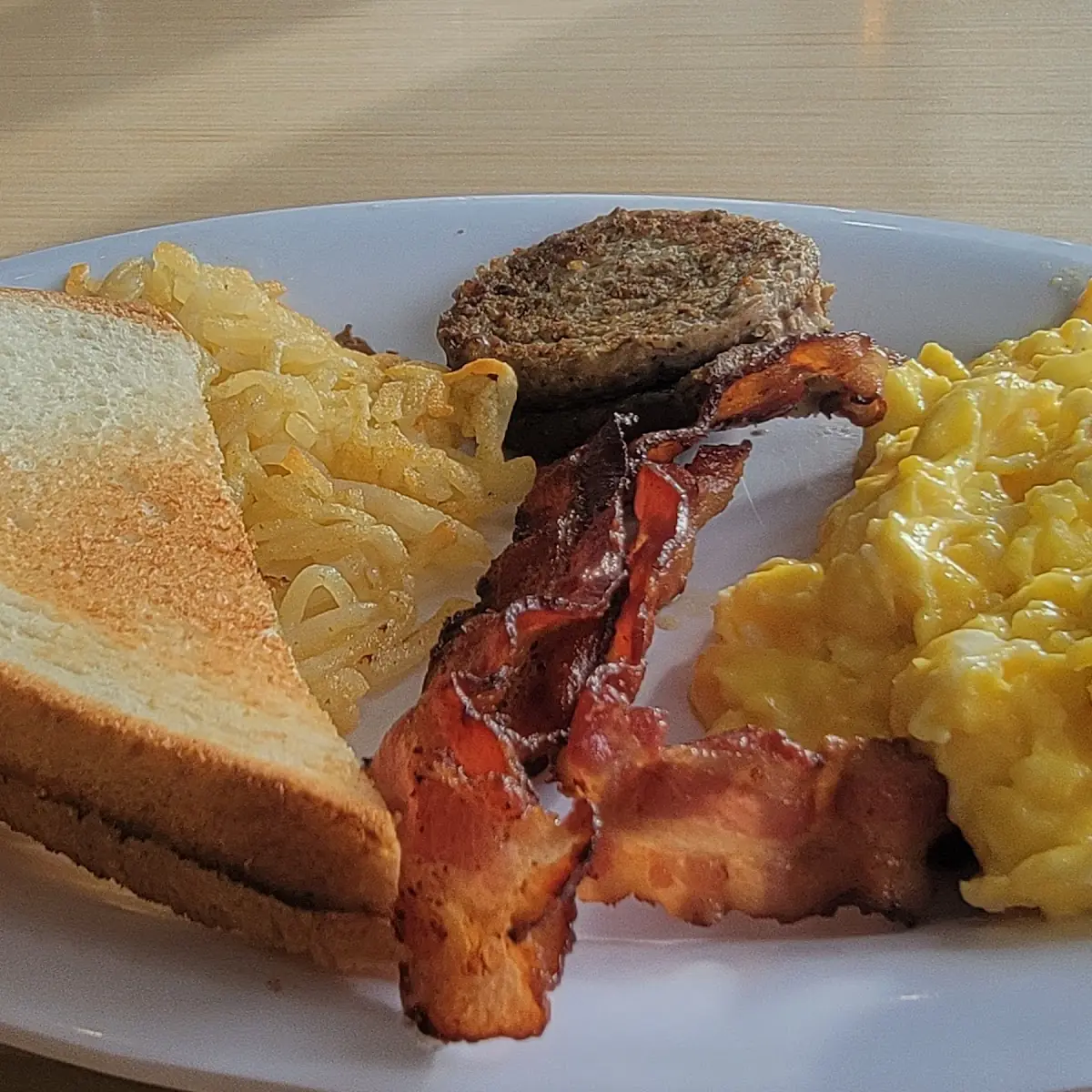 Eggs & Applewood Smoked Bacon