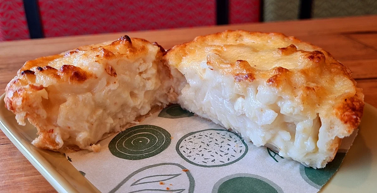 Cauliflower & Cheese Pie, Banjo’s Bakery Café – Edmonton (Drive Thru)