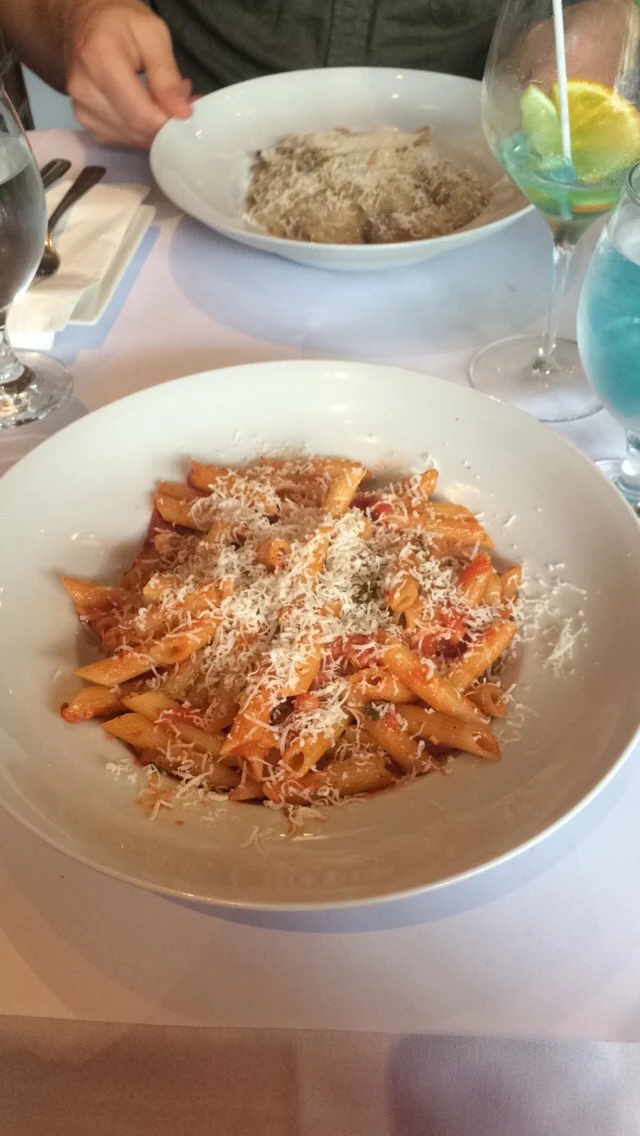 Arrabbiata, Magia Restaurant & Garde-Manger