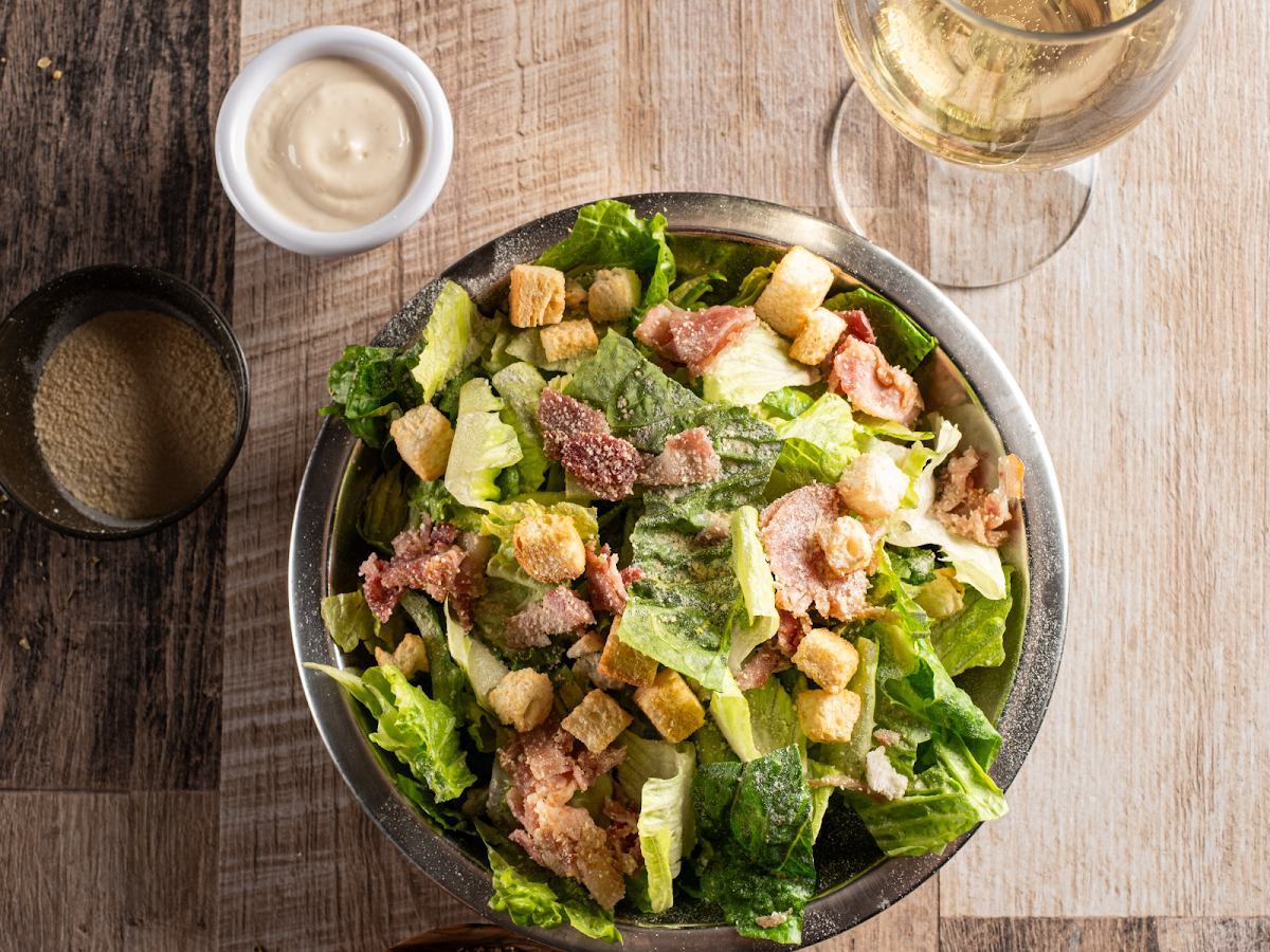 Score Caesar Salad, Score Pizza