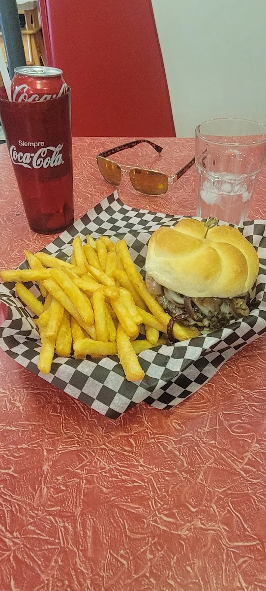 Highlights, Johnny's Jukebox Diner