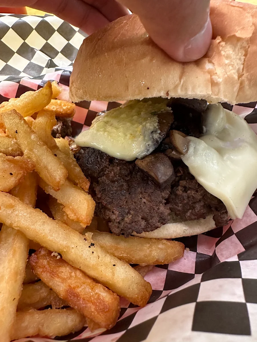 Highlights, Johnny's Jukebox Diner