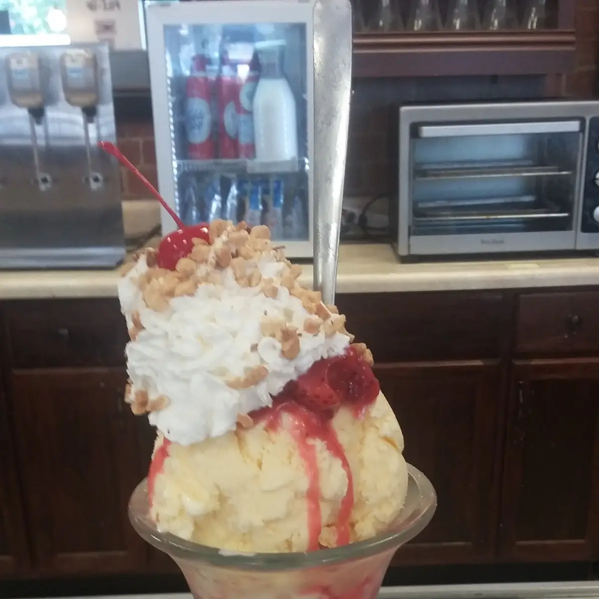 Strawberry Sundae