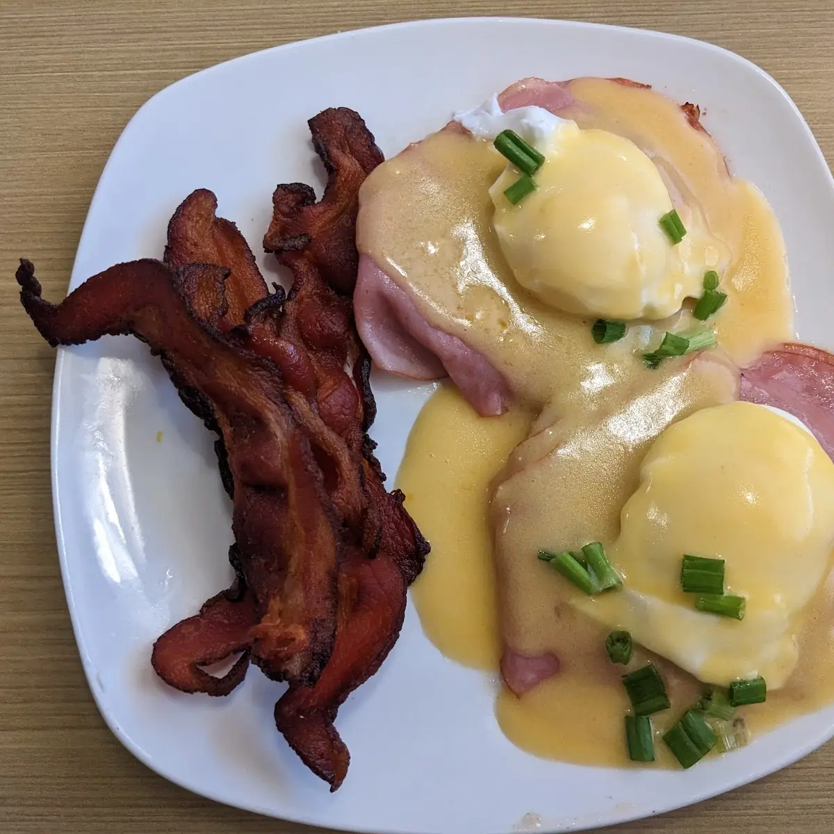 Classic Eggs Benedict and Crispy Bacon