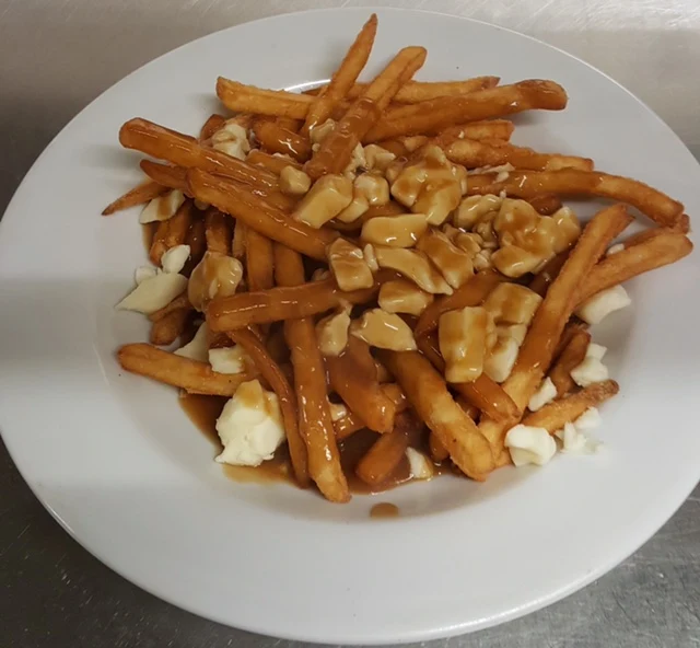 Large Poutine