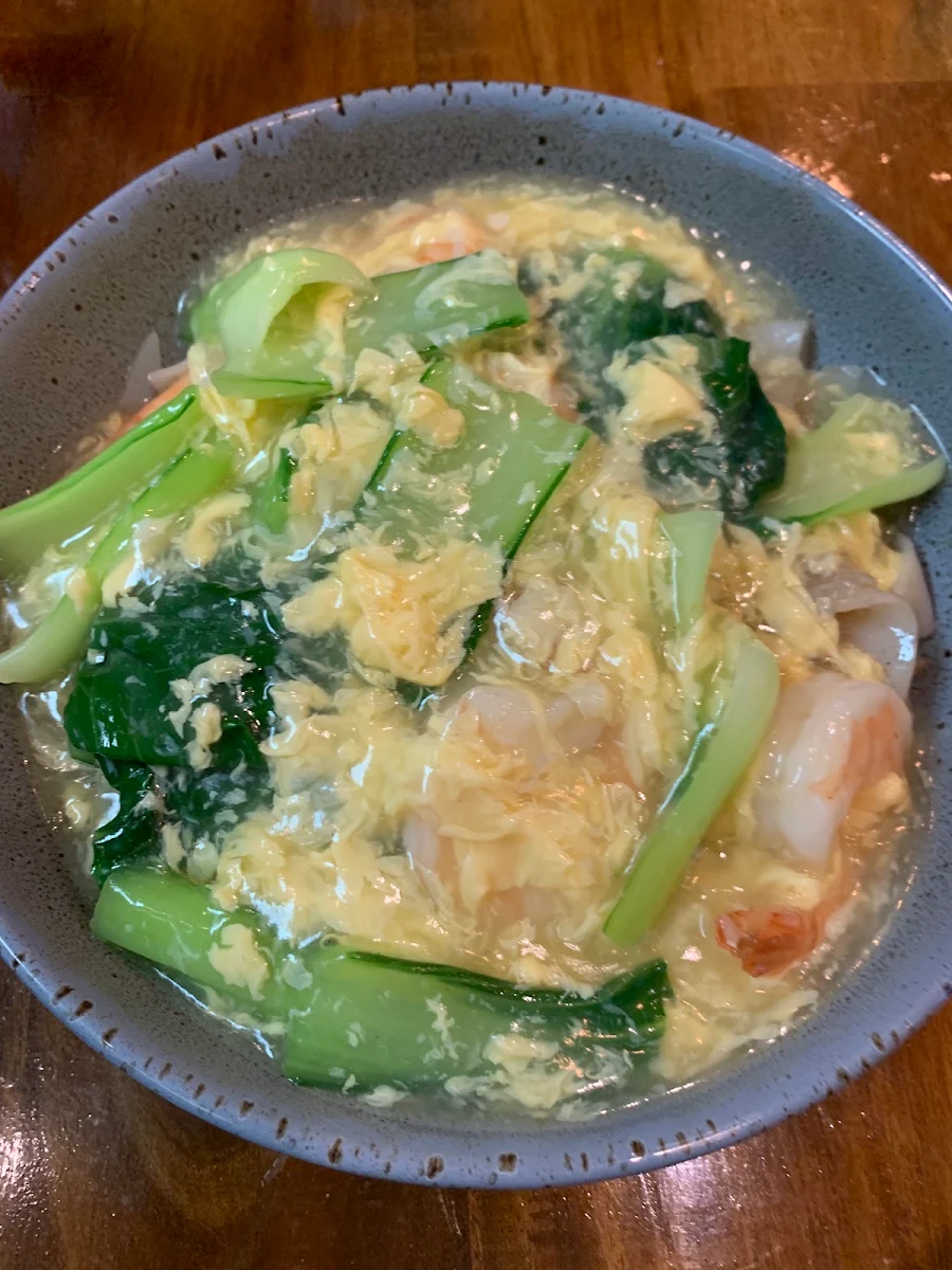 Beef with Egg Gravy Hor Fun, Tasty Asian