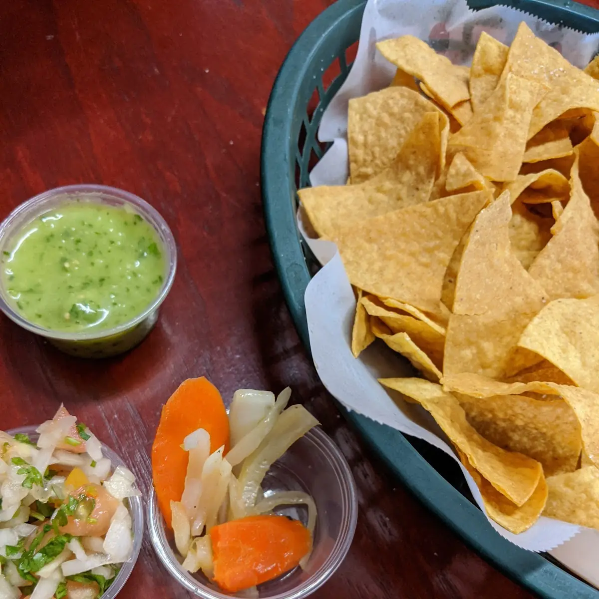 Fresh Hot Chips & Salsas