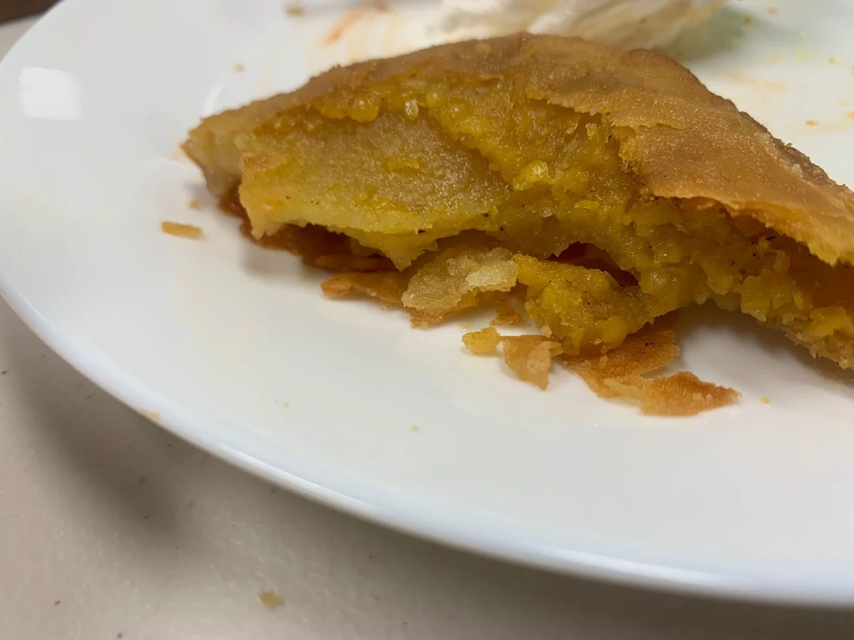 Daal Puri Large 2p, Dhaka Delight