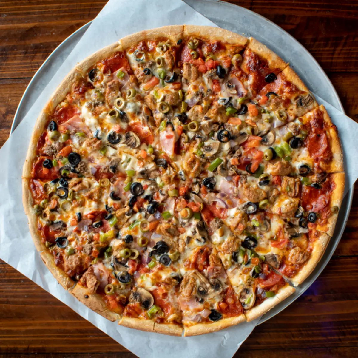 Large Bunz Pizza