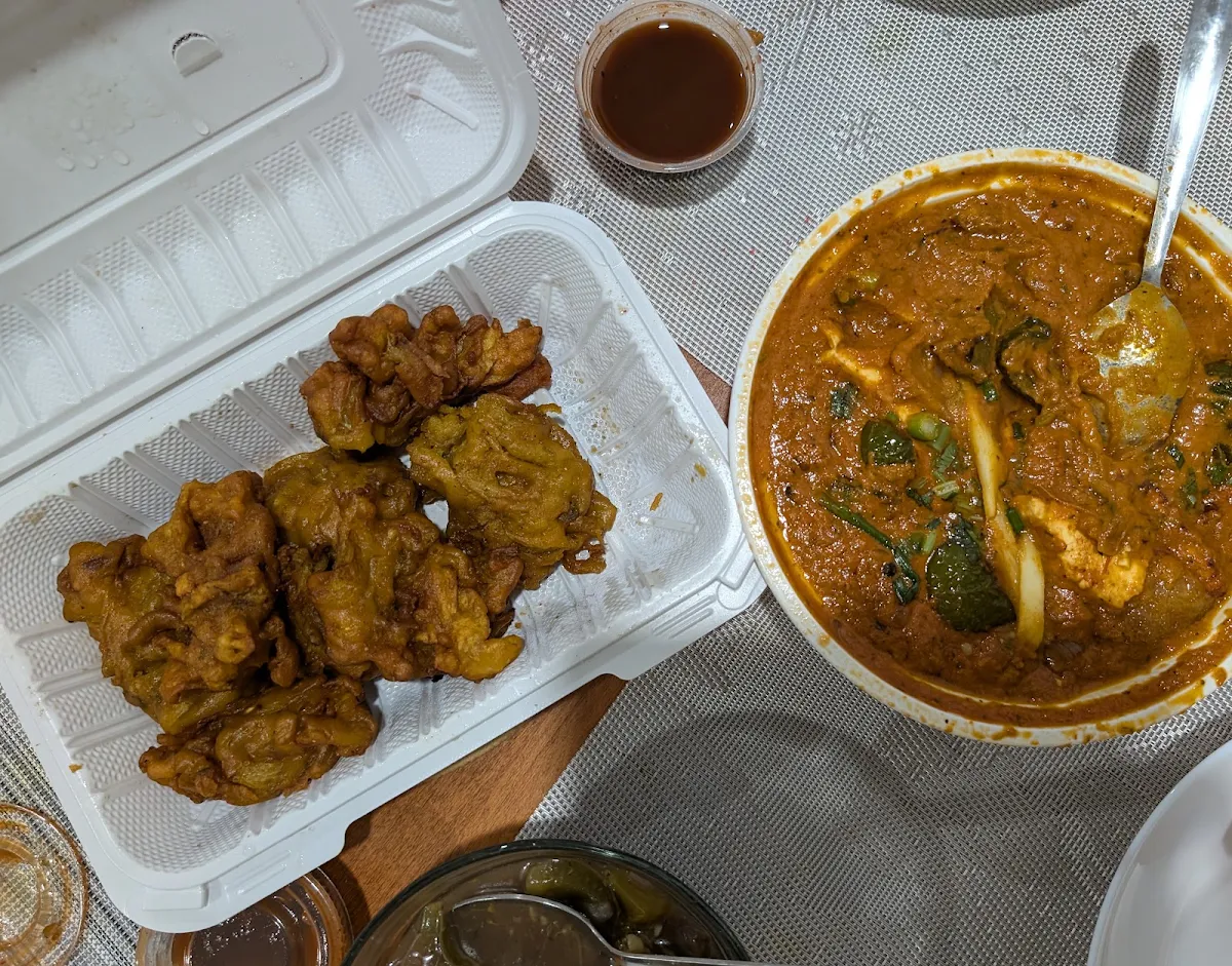 Veg Pakora, Desi Tadka Indian Cuisine