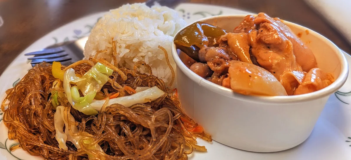 Chicken Adobo & Pancit