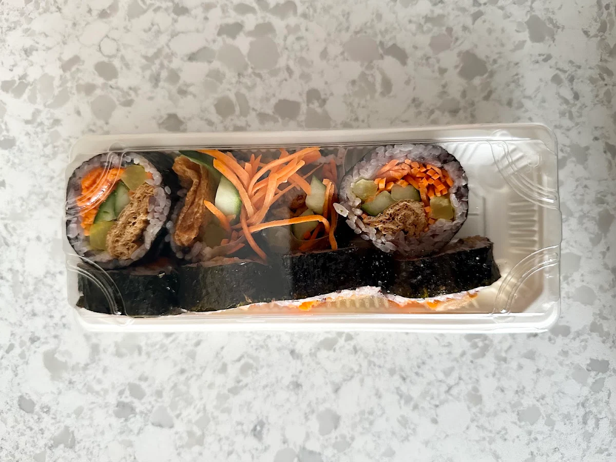 Tofu Kimbap, Lee N Kim