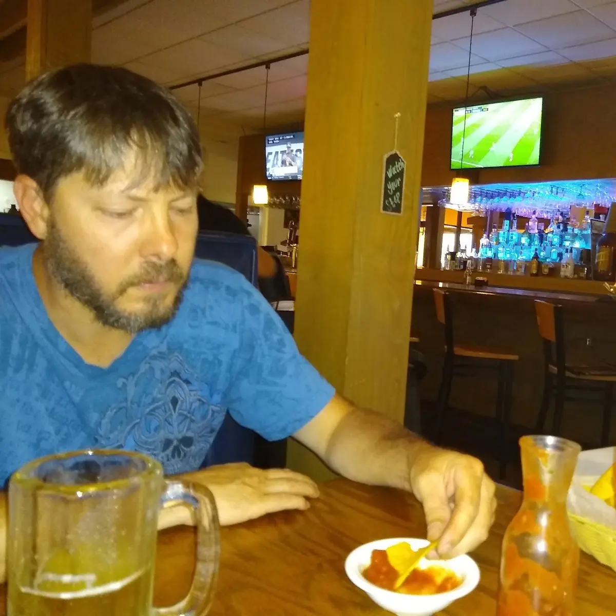 Strawberry Margarita Budweiser and Salsa with Chips