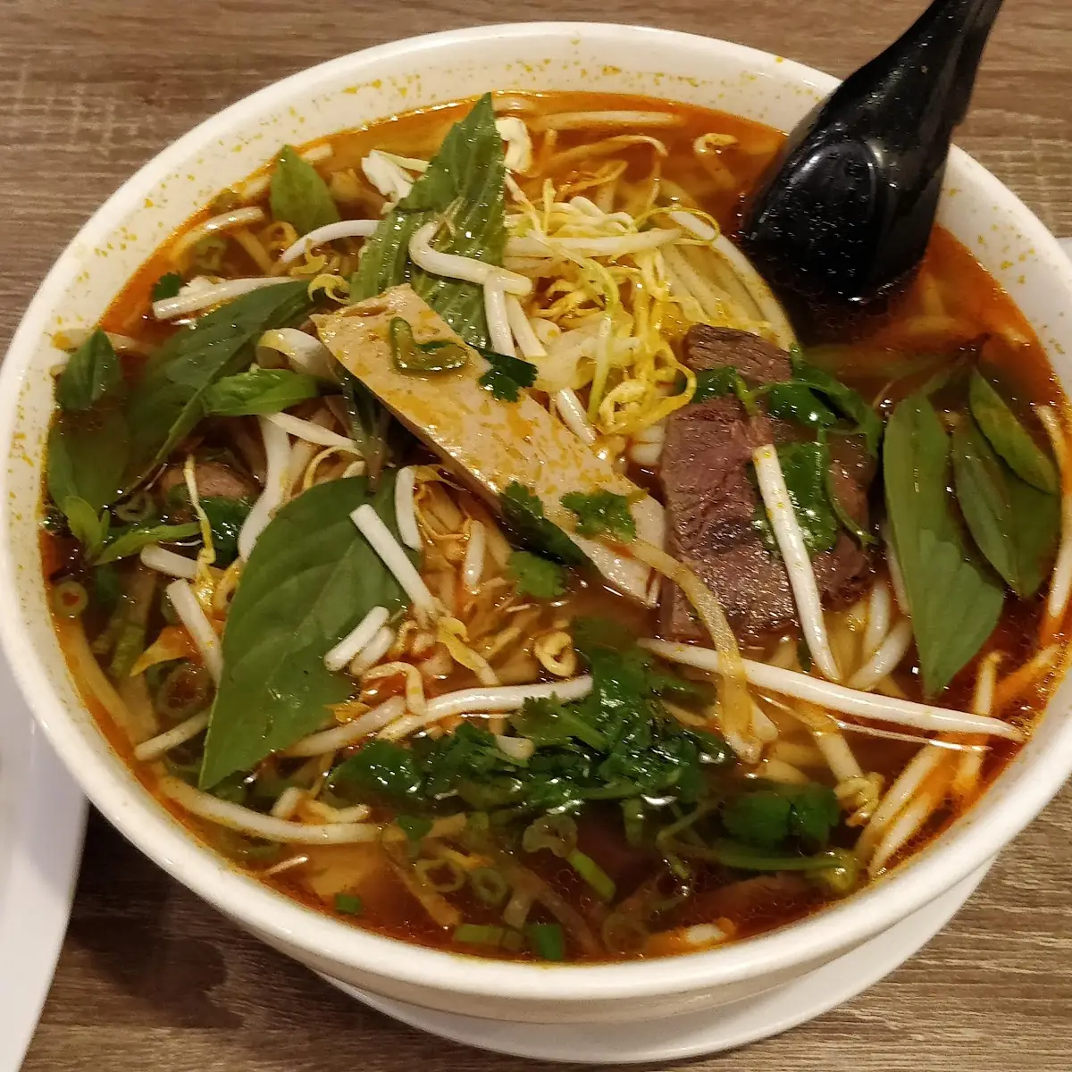 Bún Bò Huế ĐẶC Biệt
