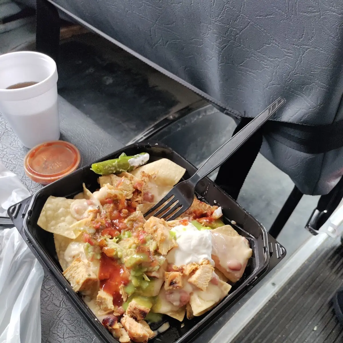 Chicken Nachos Supremos